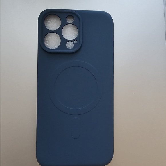 Blue Silicone Phone Case - Picture 3 of 3